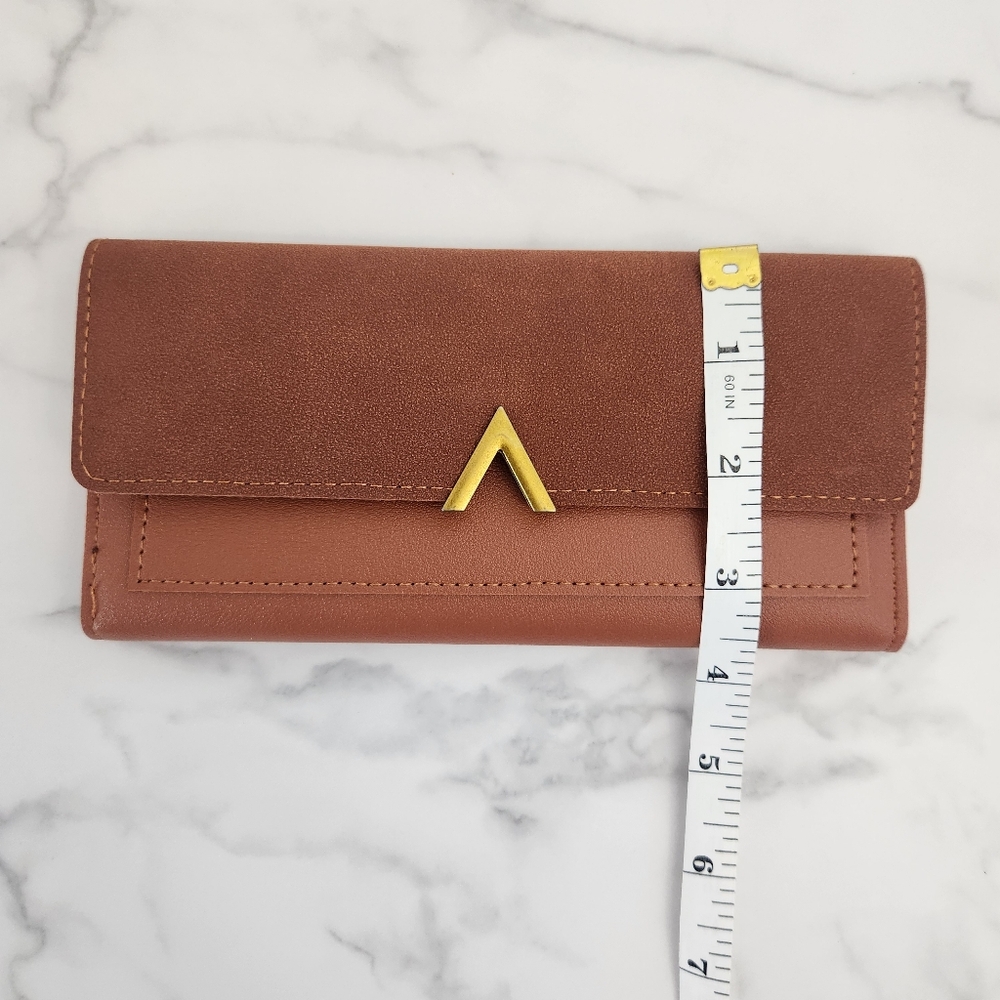 Brown Pu Leather Clutch Wallet With Gold V Accent - Picture 13 of 13